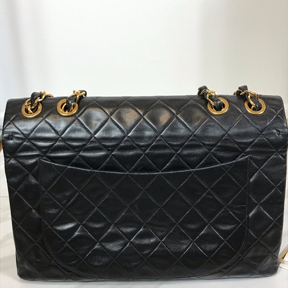 Authenticated CHANEL VTG XL Jumbo Flap Gold HW - Picture 5 of 8